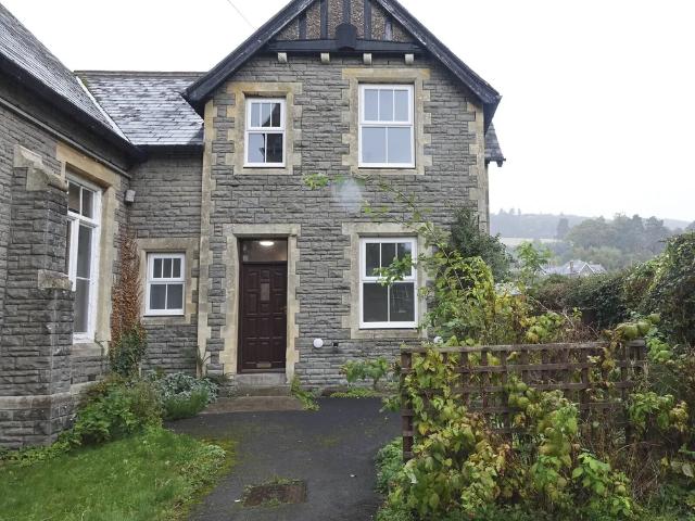 Room for rent in Crickhowell