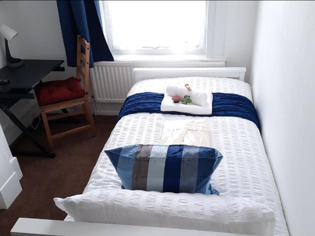 Room for rent in South Hackney, Greater London
