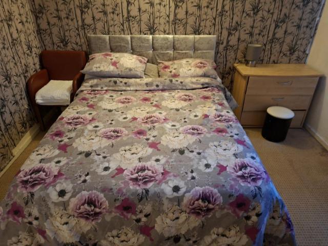 Room for rent in Pumpherston, Scotland