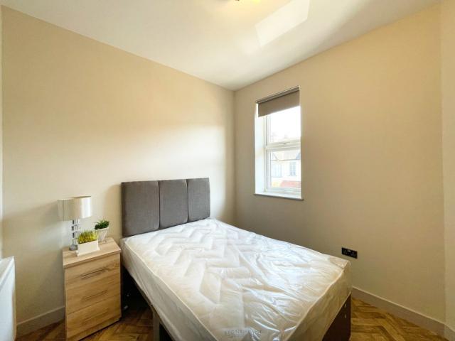 Room for rent in Alton Barnes, Essex