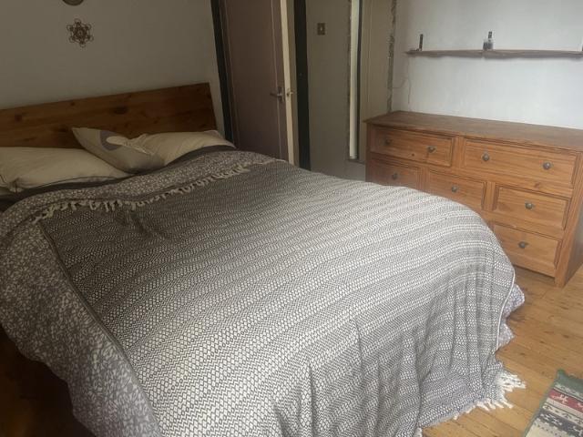 Room for rent in Bellenden, Greater London