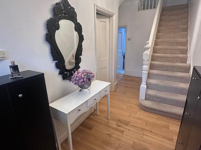Room for rent in Palmers Green, Greater London