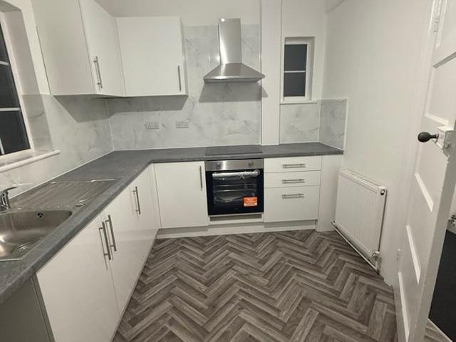Room for rent in Edmonton, Greater London
