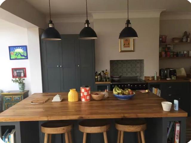 Room for rent in Bishopston, Feckenham