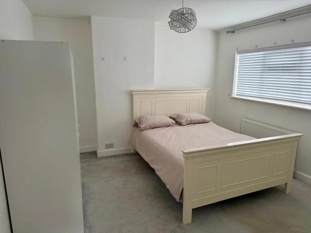 Room for rent in Watford Heath, North Watford