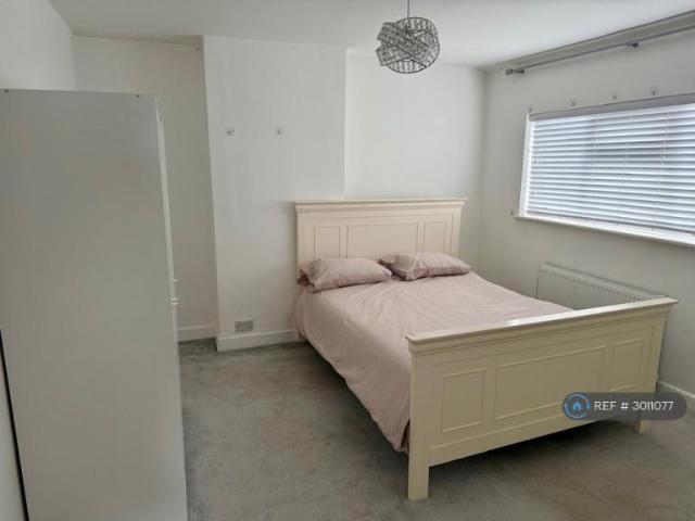 Room for rent in Watford Heath, North Watford
