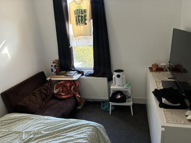 Room for rent in Higham Hill, Greater London