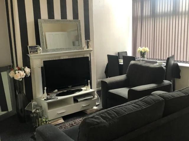 Room for rent in Moston, Georgia