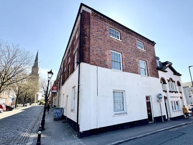 Room for rent in Goldthorn Hill, West Midlands