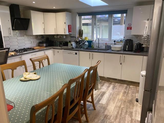 Room for rent in Horton Heath, Helford