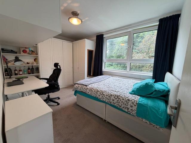 Room for rent in St. John's Wood, Greater London