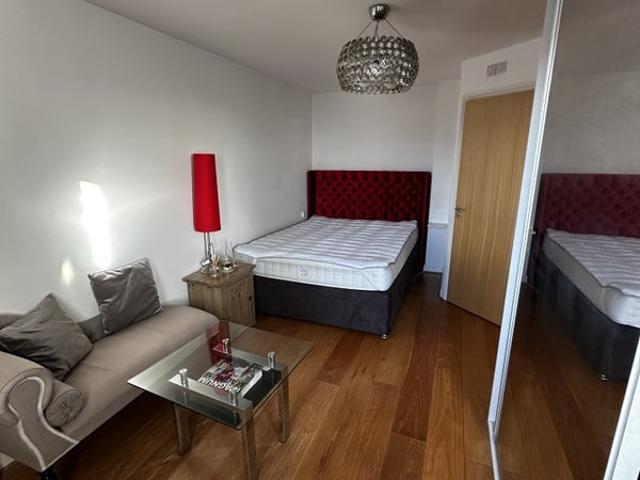 Room for rent in Greater London
