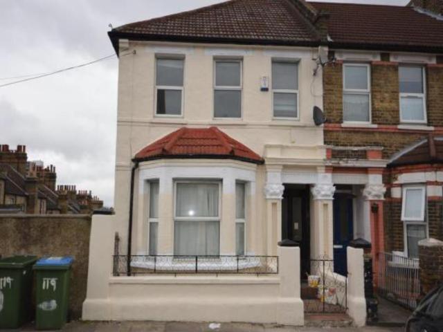 Room for rent in Glyndon, Plumstead
