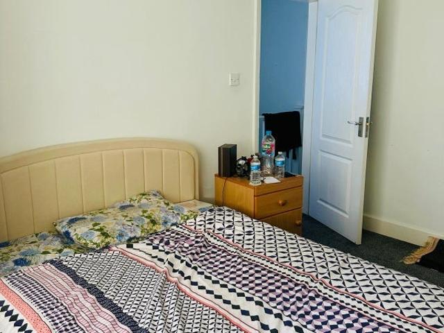 Room for rent in Streetly, West Midlands