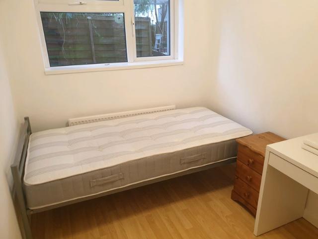 Room for rent in Slough