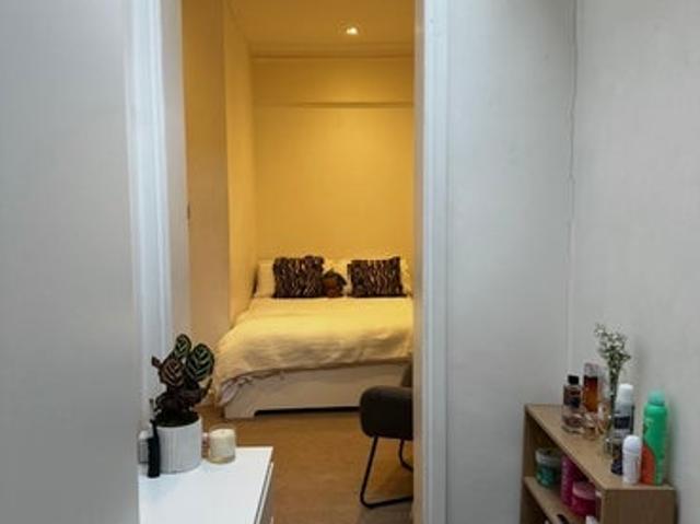 Room for rent in London Borough of Hammersmith and Fulham, Greater London