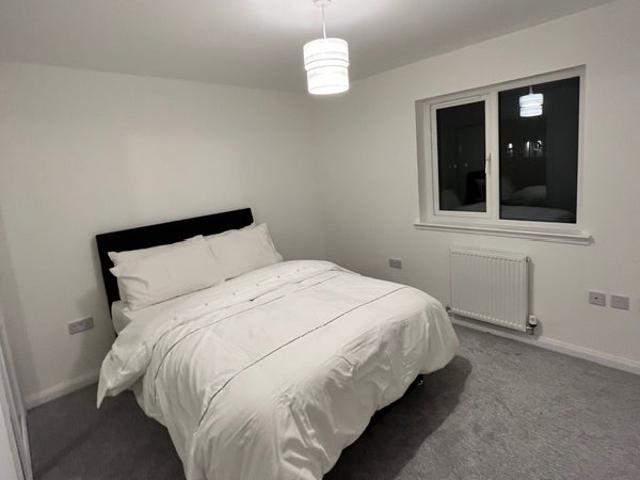 Room for rent in Barmulloch, Scotland