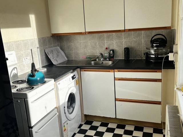 Room for rent in Carrick Knowe, Corstorphine