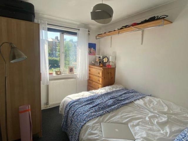 Room for rent in Stockwell, Greater London