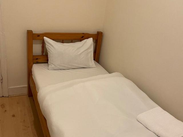 Room for rent in Palmers Green, Greater London