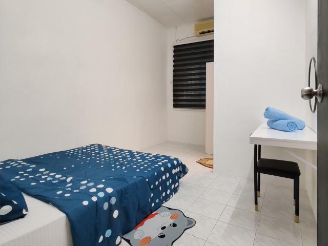 Room for rent in Wellesley, Penang