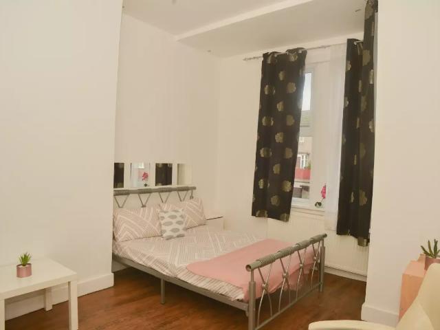Room for rent in Canning Town, Greater London