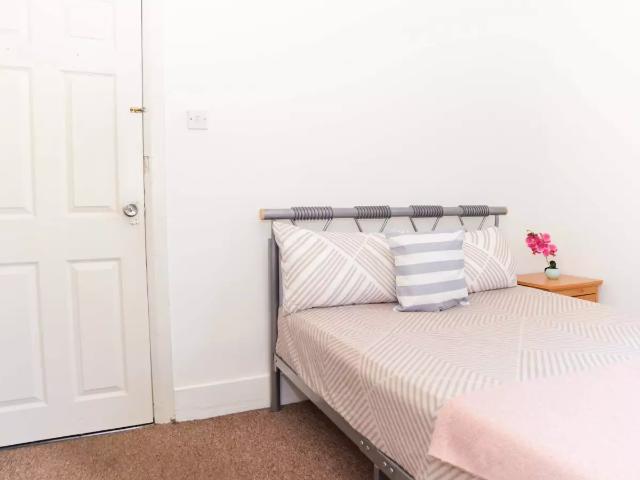 Room for rent in Canning Town, Greater London