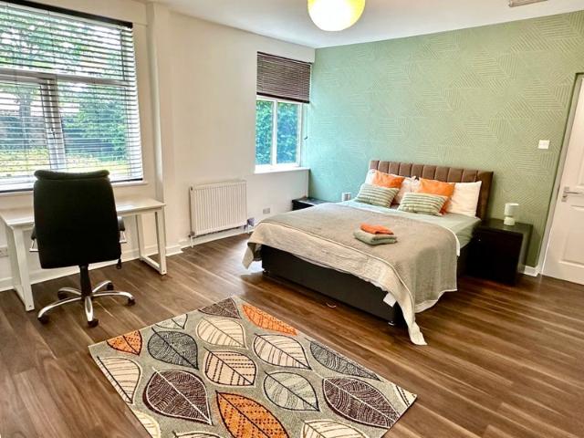 Room for rent in Besses o' th' Barn, Bury
