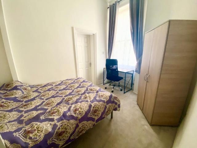 Room for rent in Paddington, Greater London