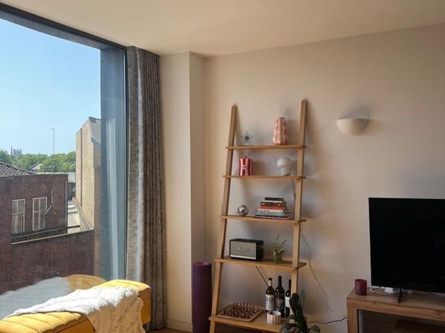 Room for rent in Camberwell, Greater London