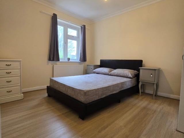Room for rent in London Borough of Hounslow, Greater London