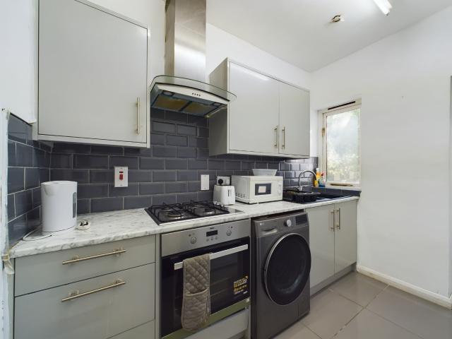 Room for rent in Upper Luton, Chatham