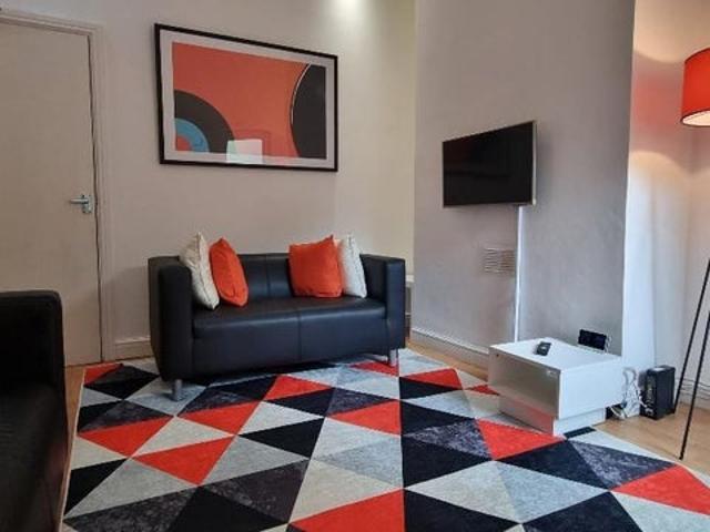 Room for rent in Stoke, Stoke-on-Trent