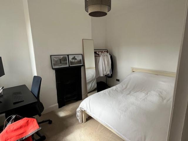 Room for rent in Clapham, Greater London