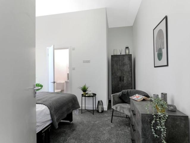 Room for rent in South Yorkshire