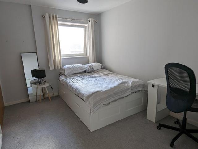 Room for rent in Tiger Bay, Falcon Lodge