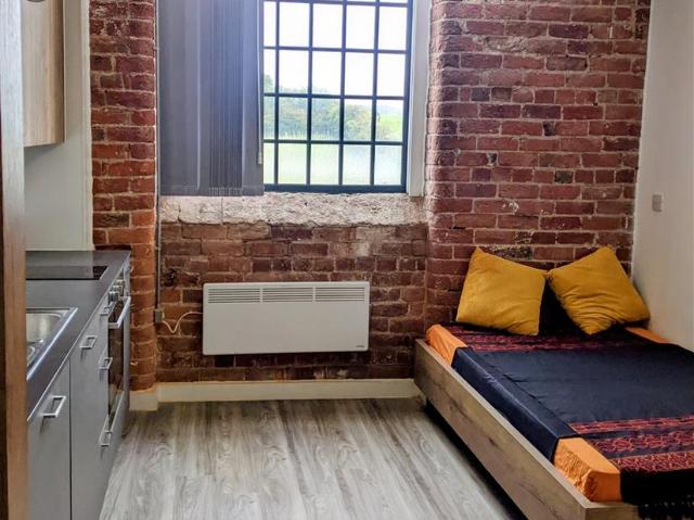 Room for rent in Bare, Lancashire