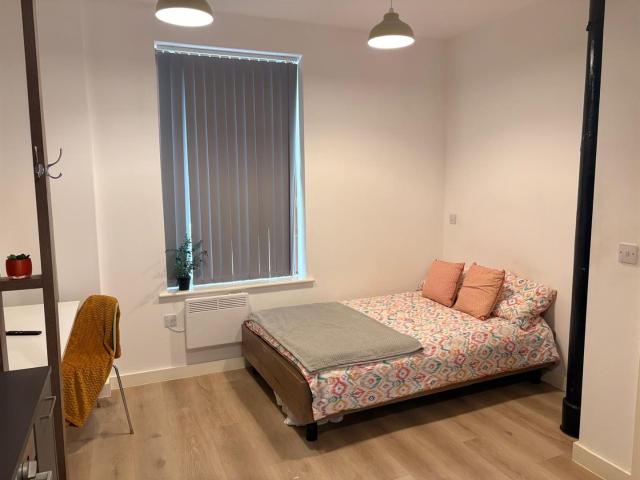 Room for rent in Bare, Lancashire