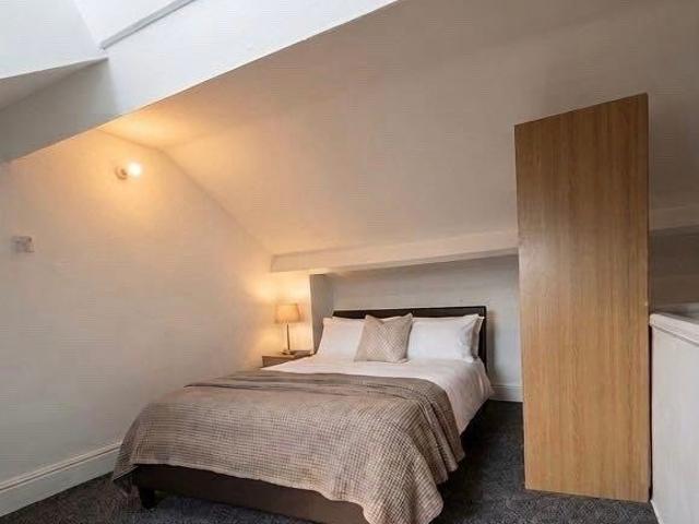 Room for rent in Potters Corner, East Midlands