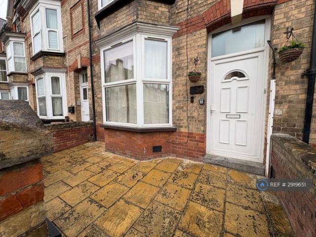 Room for rent in Rumwell, Somerset