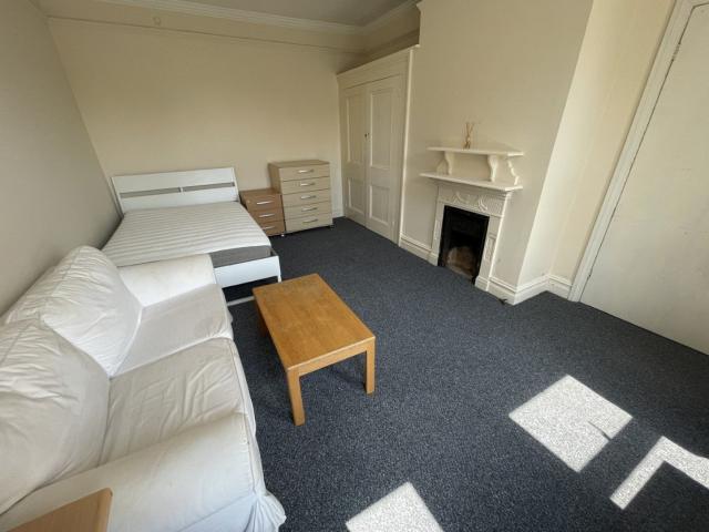 Room for rent in Whitley, Reading