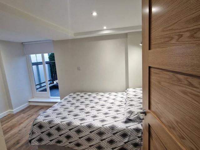 Room for rent in East Greenwich, Greater London