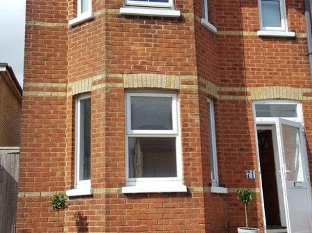 Room for rent in Upper Parkstone, Poole
