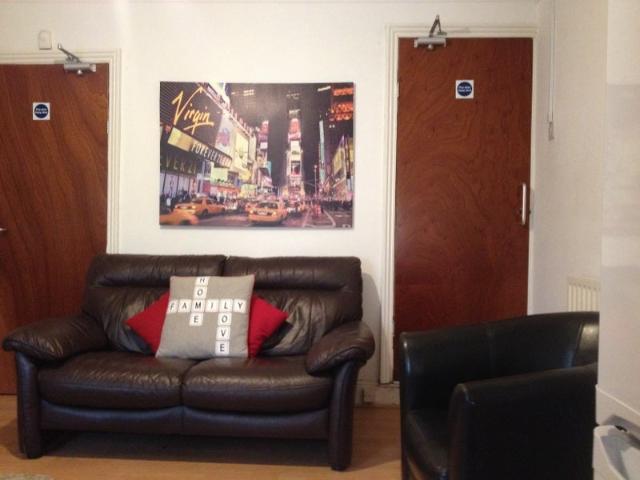 Room for rent in Park Hill, South Yorkshire