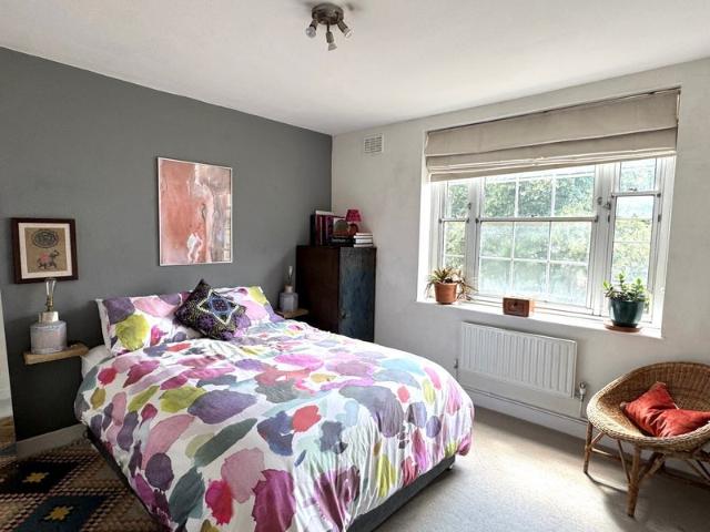 Room for rent in Clapham, Greater London