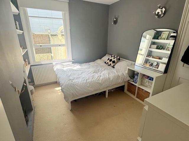 Room for rent in Clapham, Greater London