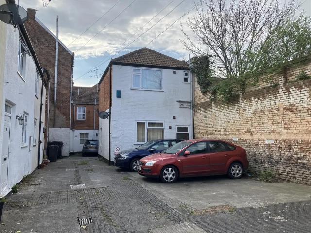 Room for rent in Bridgwater, Somerset