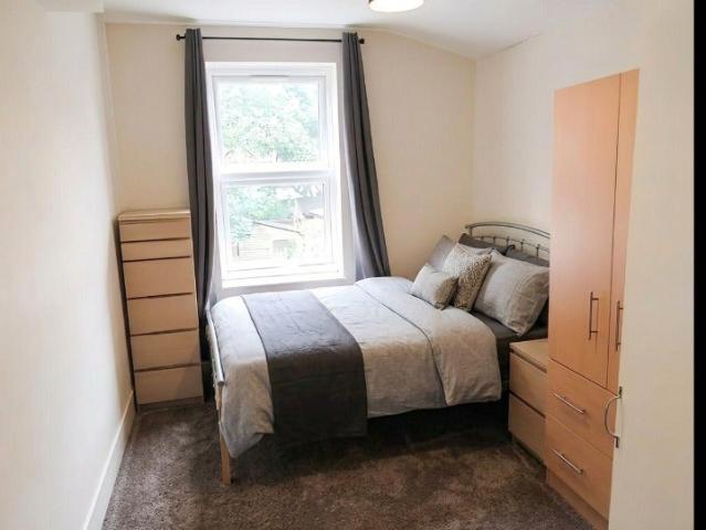 Room for rent in Higham Hill, Greater London
