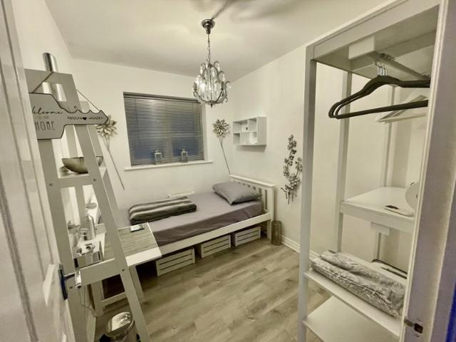 Room for rent in Marston Green, West Midlands