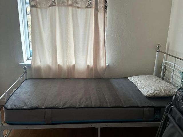 Room for rent in Upton Park, Greater London